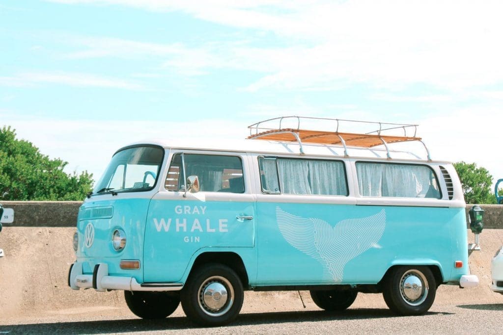 Whale gin vw bus bright blue