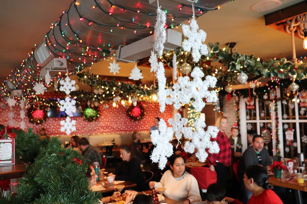 Jingle Bar is Back for the Holiday Season in Cape May